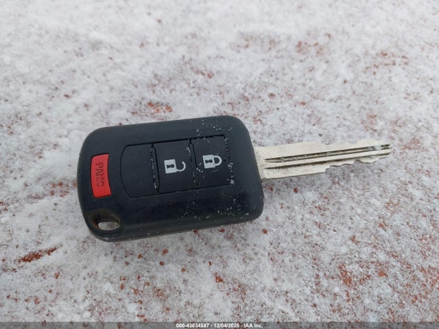 2019 MITSUBISHI MIRAGE ML32A3HJ6KH012780 Photo 10