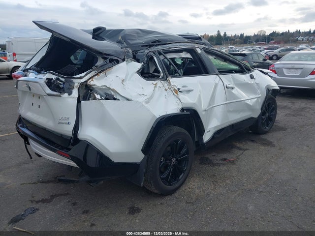 JTME6RFV3RJ057313 Toyota Rav4 Hybrid Xse