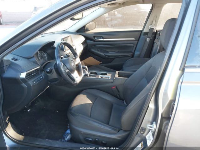 2019 NISSAN ALTIMA 1N4BL4DV3KC207583 Photo 4