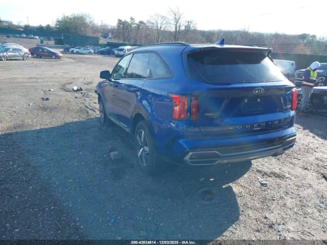 2021 KIA SORENTO 5XYRHDLF6MG022883 Photo 2