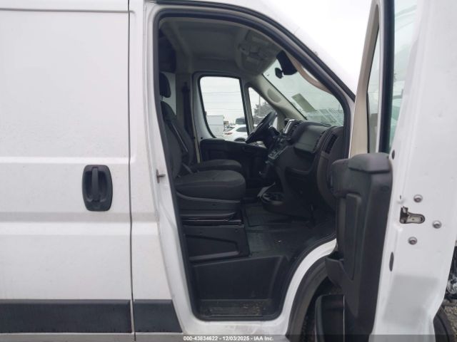 2022 RAM PROMASTER 2500 3C6LRVDG6NE125422 Photo 4