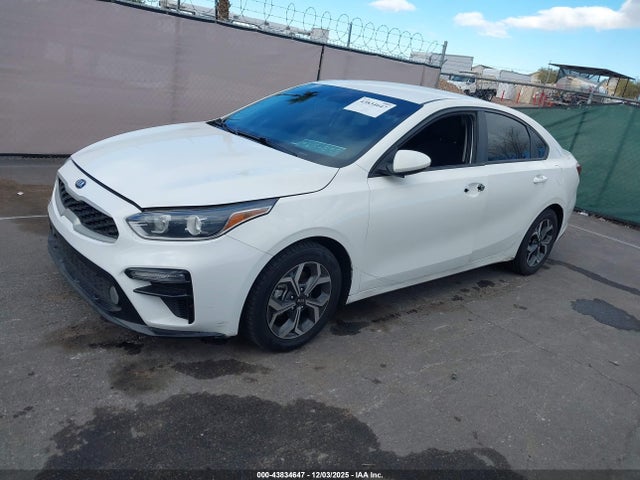 3KPF24AD3ME310511 KIA Forte Lxs