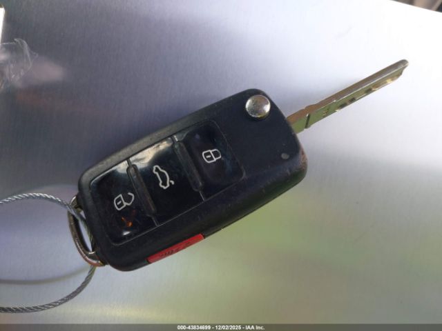 2015 VOLKSWAGEN BEETLE 3VW517AT3FM804557 Photo 10