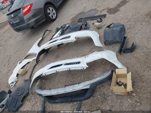 Продажа на аукционе авто 2015 Bmw X1 Sdrive28i, vin: WBAVM1C50FV498555, номер лота: 43834743