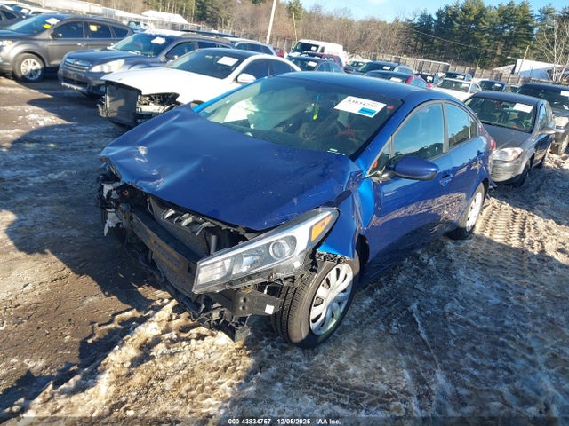 3KPFK4A75JE272480 KIA FORTE LX