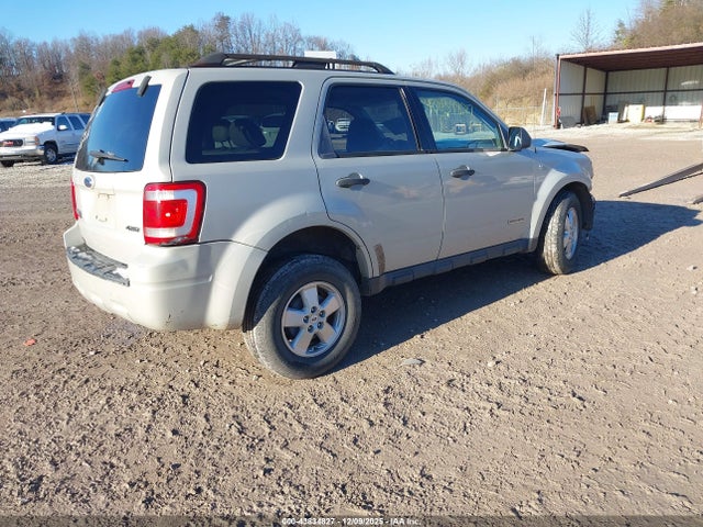 43834827 :رقم المزاد ، 1FMCU93118KB27930 vin ، 2008 Ford Escape Xlt مزاد بيع