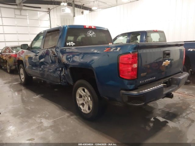 2018 CHEVROLET SILVERADO 1500 3GCUKREC2JG516389 Photo 2
