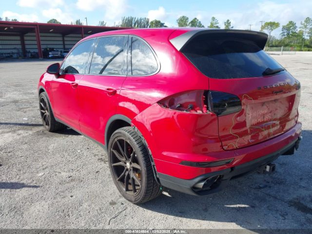 2015 PORSCHE CAYENNE WP1AF2A2XFLA44284 Photo 2