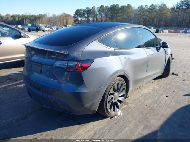 2023 TESLA MODEL Y 7SAYGDEF5PF588771 Photo 3