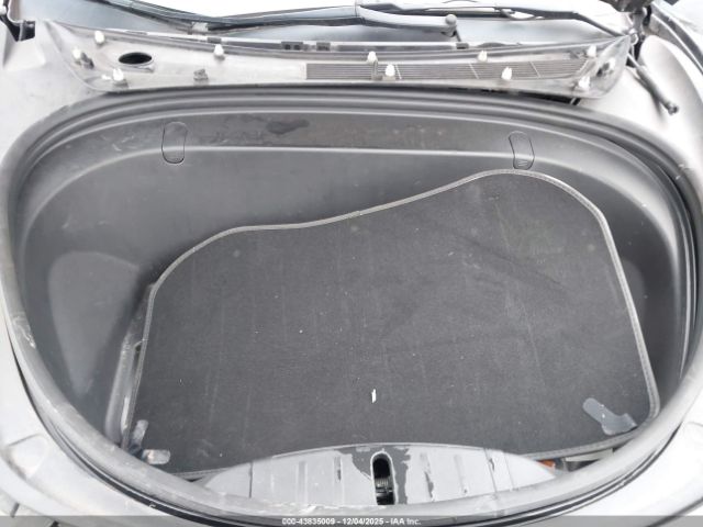 2019 TESLA MODEL 3 5YJ3E1EA4KF189990 Photo 9