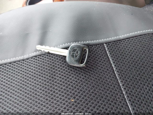 2000 TOYOTA TUNDRA 5TBBT4817YS093279 Photo 10