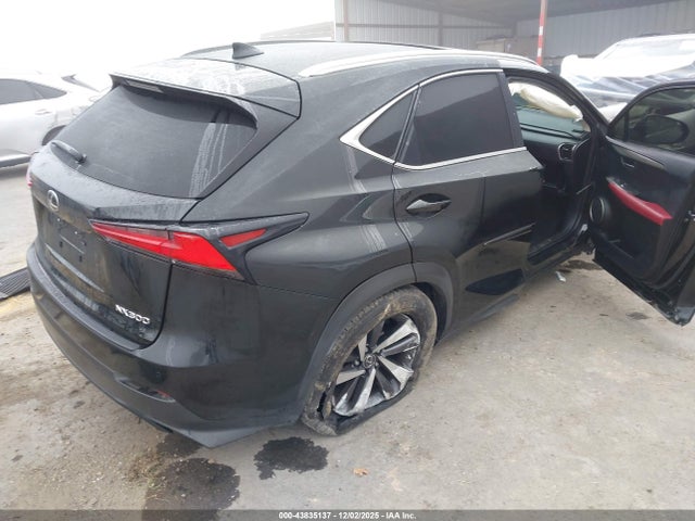 JTJGARDZ6L2224839 Lexus NX 300