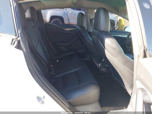2021 TESLA MODEL 3 5YJ3E1EA5MF002114 Photo 7