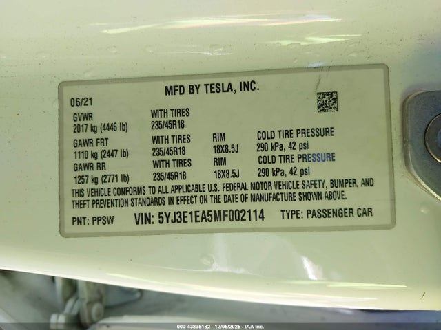 2021 TESLA MODEL 3 5YJ3E1EA5MF002114 Photo 8
