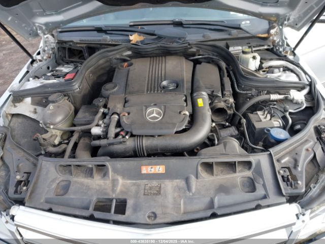 2013 MERCEDES-BENZ C 250 WDDGF4HB7DR298578 Photo 9