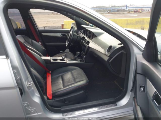 2013 MERCEDES-BENZ C 250 WDDGF4HB7DR298578 Photo 4