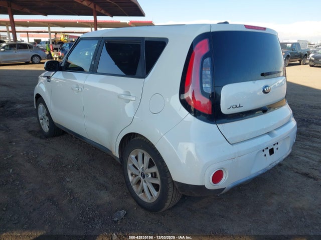 KIA SOUL + 2017 KNDJP3A59H7465049 Image 3