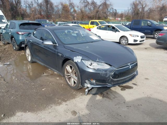 2015 TESLA MODEL S 5YJSA1E12FF118221