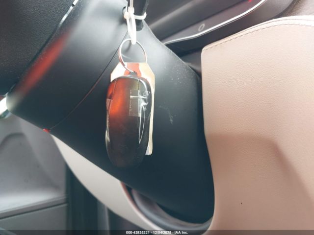 2015 TESLA MODEL S 5YJSA1E12FF118221 Photo 10