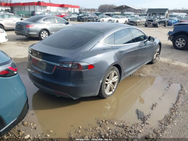 2015 TESLA MODEL S 5YJSA1E12FF118221 Photo 3