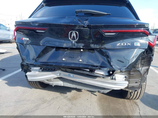 4W5KHMRK4RZ517455 Acura Zdx A-spec