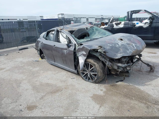 4T1G11AKXRU897248 Toyota CAMRY SE
