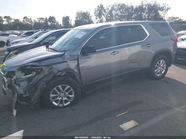1GNERFKW7JJ263993 Chevrolet Traverse Ls