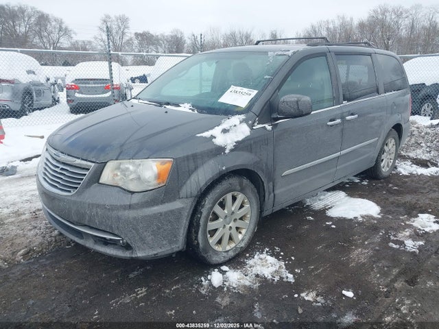 2C4RC1BG8GR121664 Chrysler Town &amp; Country Touring