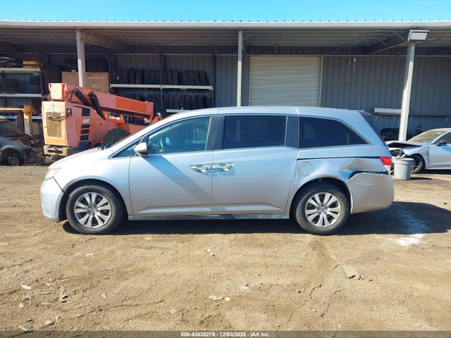 Honda ODYSSEY SE 2017 5FNRL5H36HB017831 Image 14