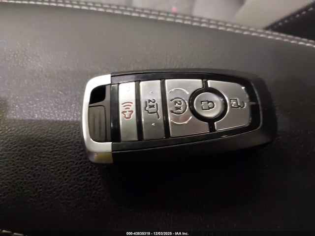 1FMCU9G60NUB56373 Ford ESCAPE SE