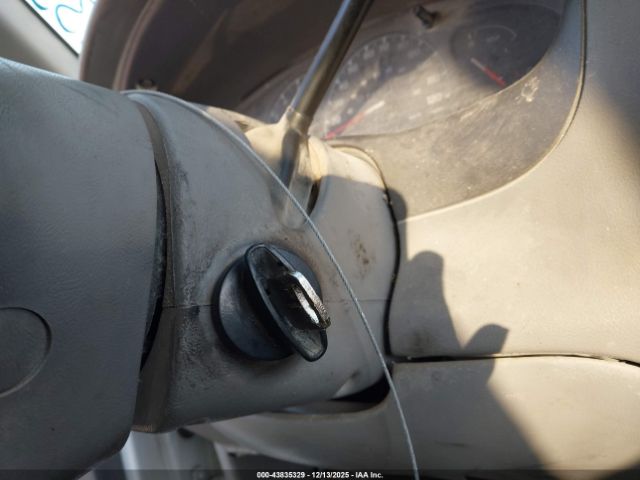 2002 MAZDA B3000 4F4YR16V92TM23752 Photo 10