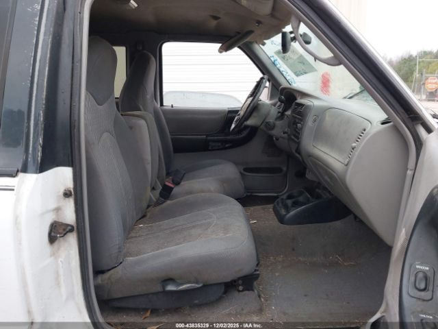2002 MAZDA B3000 4F4YR16V92TM23752 Photo 4