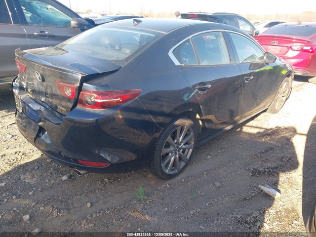 43835345 :رقم المزاد ، JM1BPBDL2M1335250 vin ، 2021 Mazda Mazda3 Premium مزاد بيع