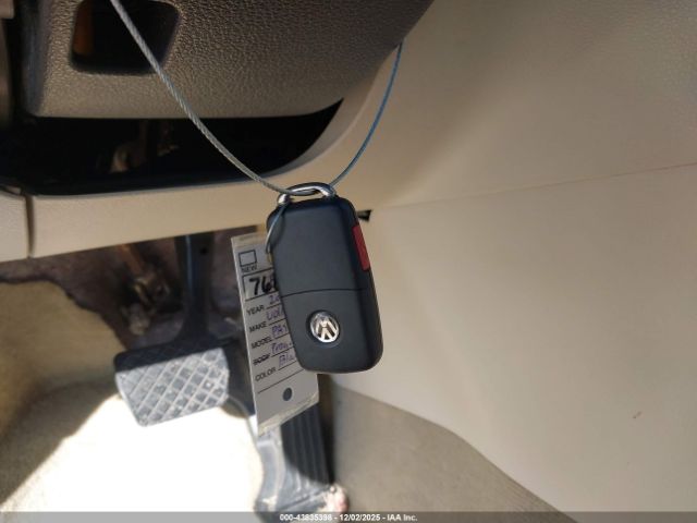 2014 VOLKSWAGEN PASSAT 1VWCS7A38EC013994 Photo 10