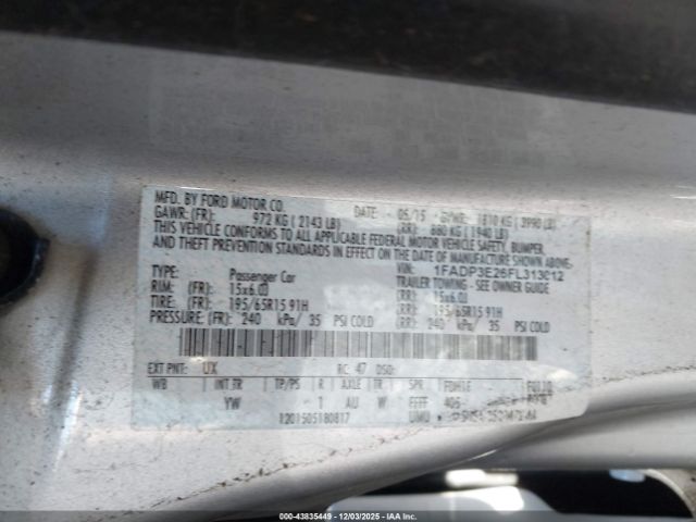 2015 FORD FOCUS 1FADP3E26FL313012 Photo 8