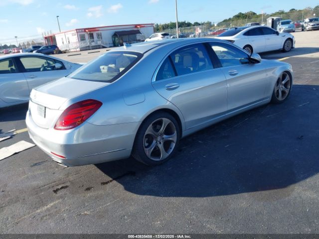 2014 MERCEDES-BENZ S 550 WDDUG8CB6EA055326 Photo 3