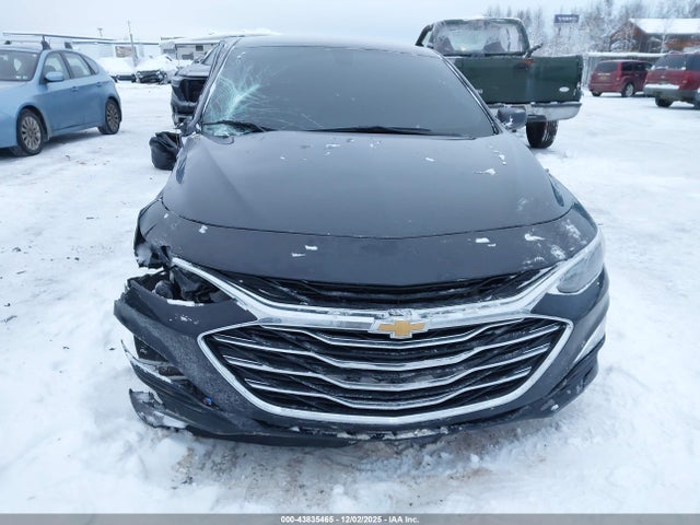 1G1ZB5STXNF119483 Chevrolet Malibu Fwd Ls