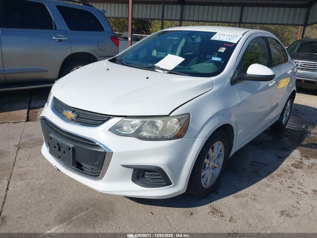 1G1JD5SH9H4111457 Chevrolet Sonic Lt Auto