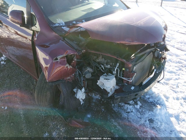 43835533 :رقم المزاد ، 5TDKZ3DC1LS043252 vin ، 2020 Toyota Sienna Le مزاد بيع