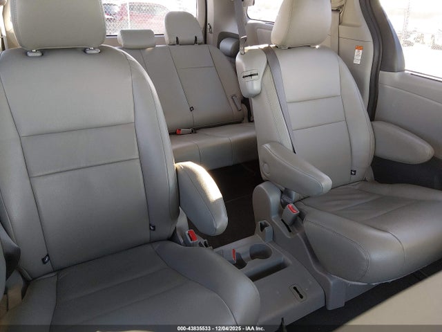 43835533 :رقم المزاد ، 5TDKZ3DC1LS043252 vin ، 2020 Toyota Sienna Le مزاد بيع