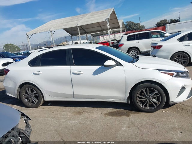 3KPF24AD7RE727542 KIA Forte Lxs