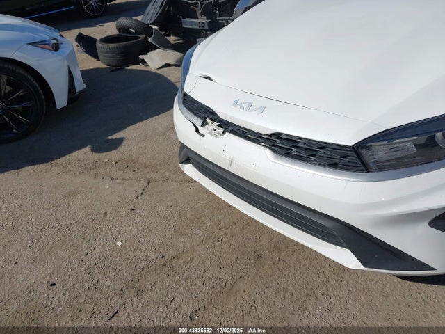 3KPF24AD7RE727542 KIA Forte Lxs