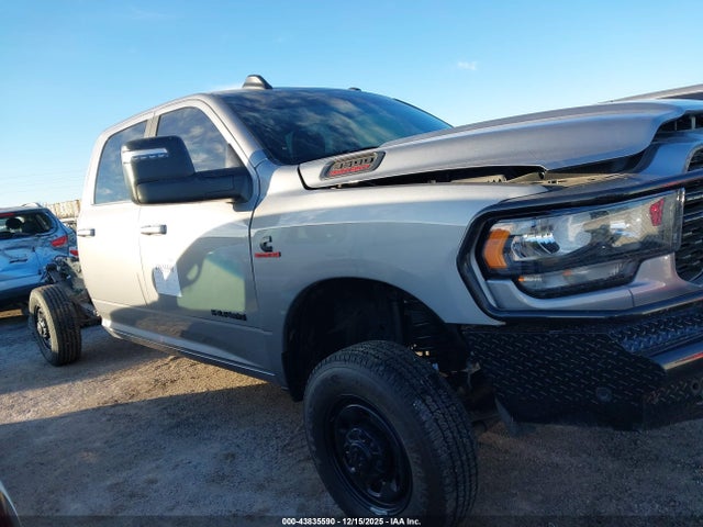Продажа на аукционе авто 2024 Ram 3500, vin: 3C63R3HL4RG382343, номер лота: 43835590