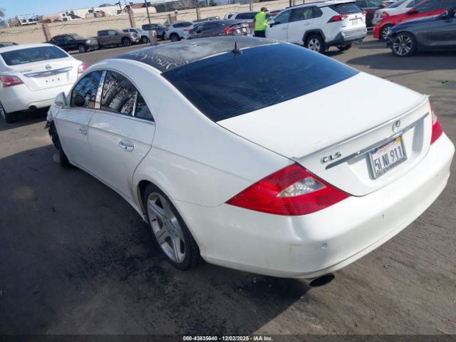 2006 MERCEDES-BENZ CLS 500 WDDDJ75X16A015290 Photo 2