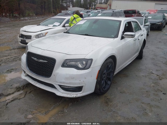 Продаж на аукціоні авто 2020 Chrysler 300 300s, vin: 2C3CCABG0LH103489, номер лоту: 43835645