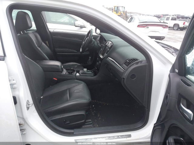 Продаж на аукціоні авто 2020 Chrysler 300 300s, vin: 2C3CCABG0LH103489, номер лоту: 43835645