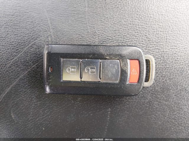 2010 MITSUBISHI OUTLANDER JA4JT4AXXAZ002506 Photo 10