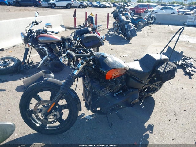 2022 HARLEY-DAVIDSON FXBBS 1HD1YYK1XNB062923 Photo 1