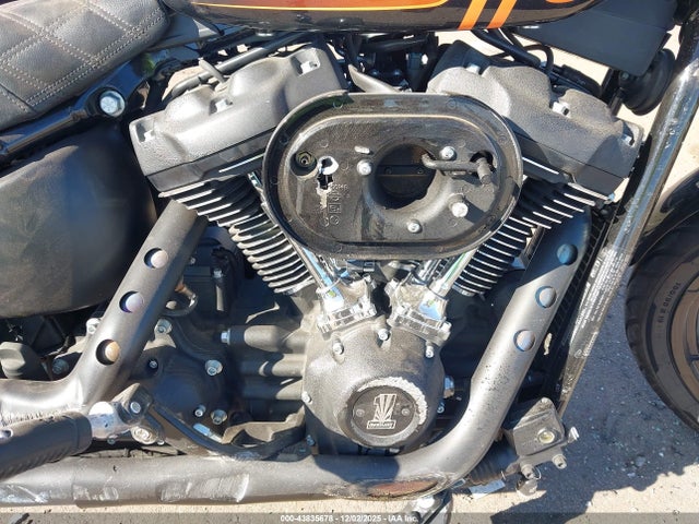 2022 HARLEY-DAVIDSON FXBBS 1HD1YYK1XNB062923 Photo 7