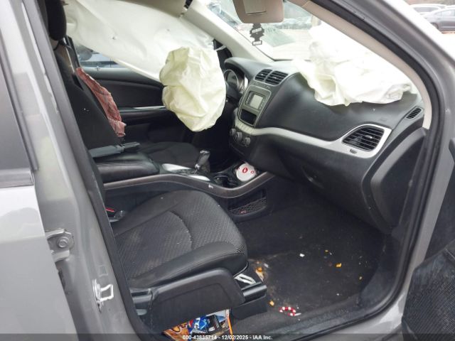 2020 DODGE JOURNEY 3C4PDCAB1LT274934 Photo 4